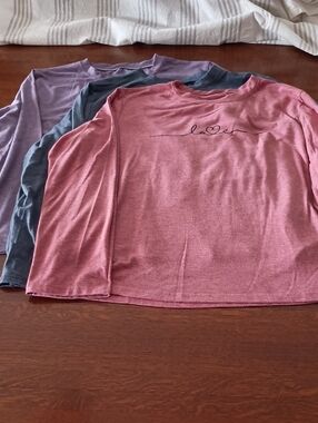 Bundle Women's Long Sleeve T Shirts b200